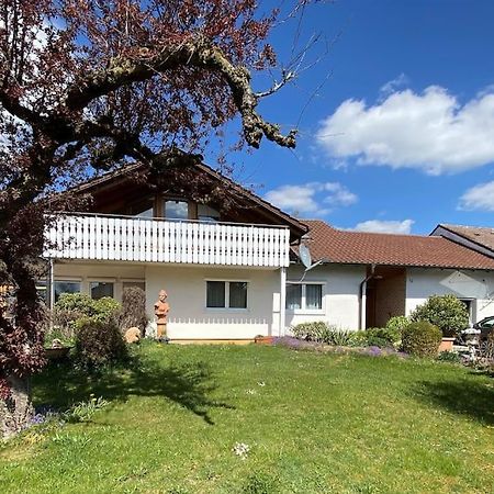 Gemuetliche Wohnung Bei Bad Waldsee Mit Balkon Exterior foto